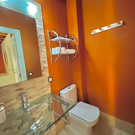 Unico En El Corazon De Ségovie