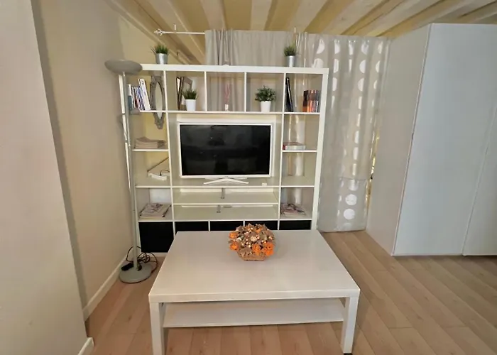 Unico En El Corazon De Apartman Segovia